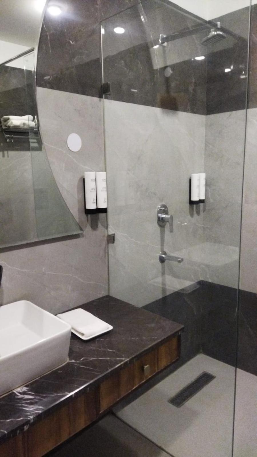 Hotel Noble Inn New Delhi Extérieur photo